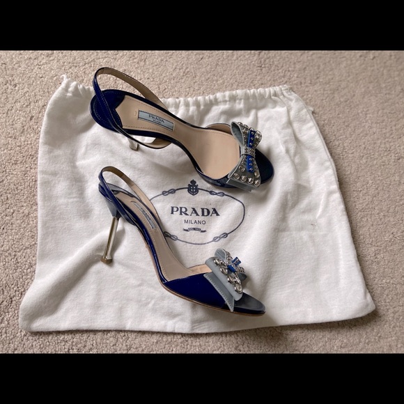prada bow slingback